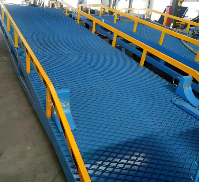 左贡移动式液压登车桥