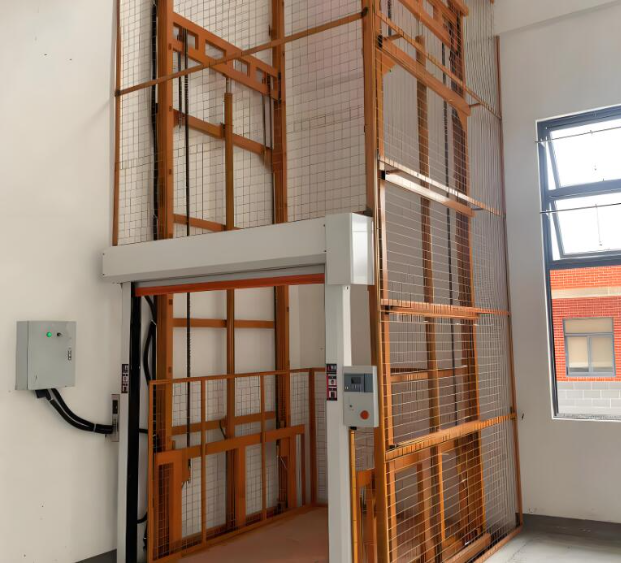 左贡升降货梯是特种设备码